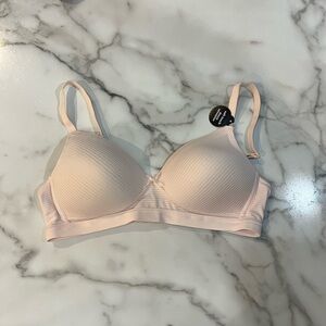 38B Bra